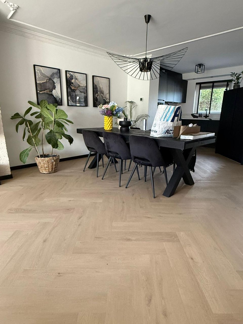 Ruime Woonkamer Visgraat